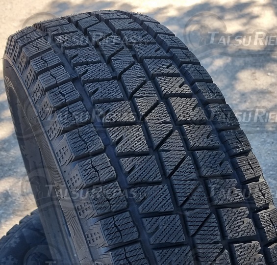 215/65R16 Sailun Ice Blazer Arctic SUV 102H XL