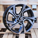 Diski R17 5×114.3 J7.5 ET40 RACINGLINE D5229 RENAULT Black Polished