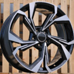 Diski R18 5×112 J8 ET45 RACINGLINE B5893 AUDI Black Polished