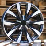 Diski R18 5×120 J8 ET50 RACINGLINE B1351 VW Black Polished