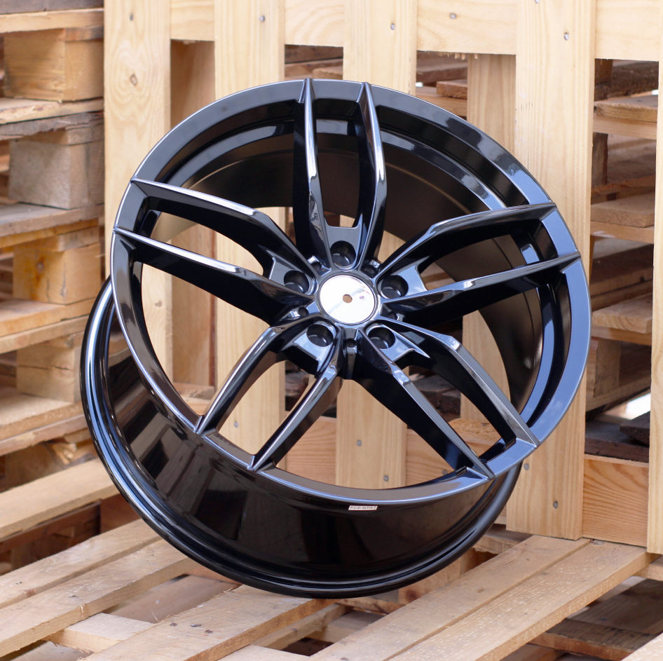 Diski R19 5x114.3 J8.5 ET40 RACINGLINE B1407 Black (Rear+Front)