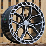 Diski R22 5×120 J10 ET38 RACINGLINE I5589 LANDROVER Black Half Matt
