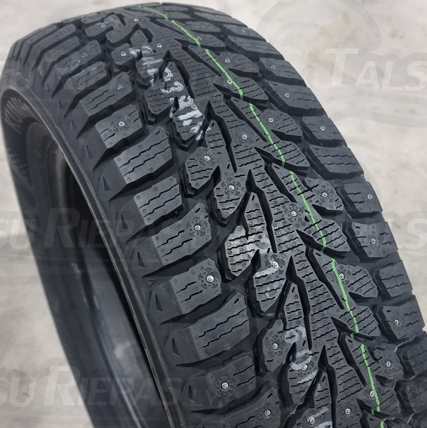 215/60R16 99T Kumho Winter Craft Ice WI32 XL