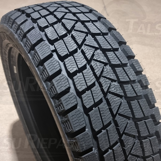 215/60R17 96Q Maxxis SS-01 Presa SUV Ice