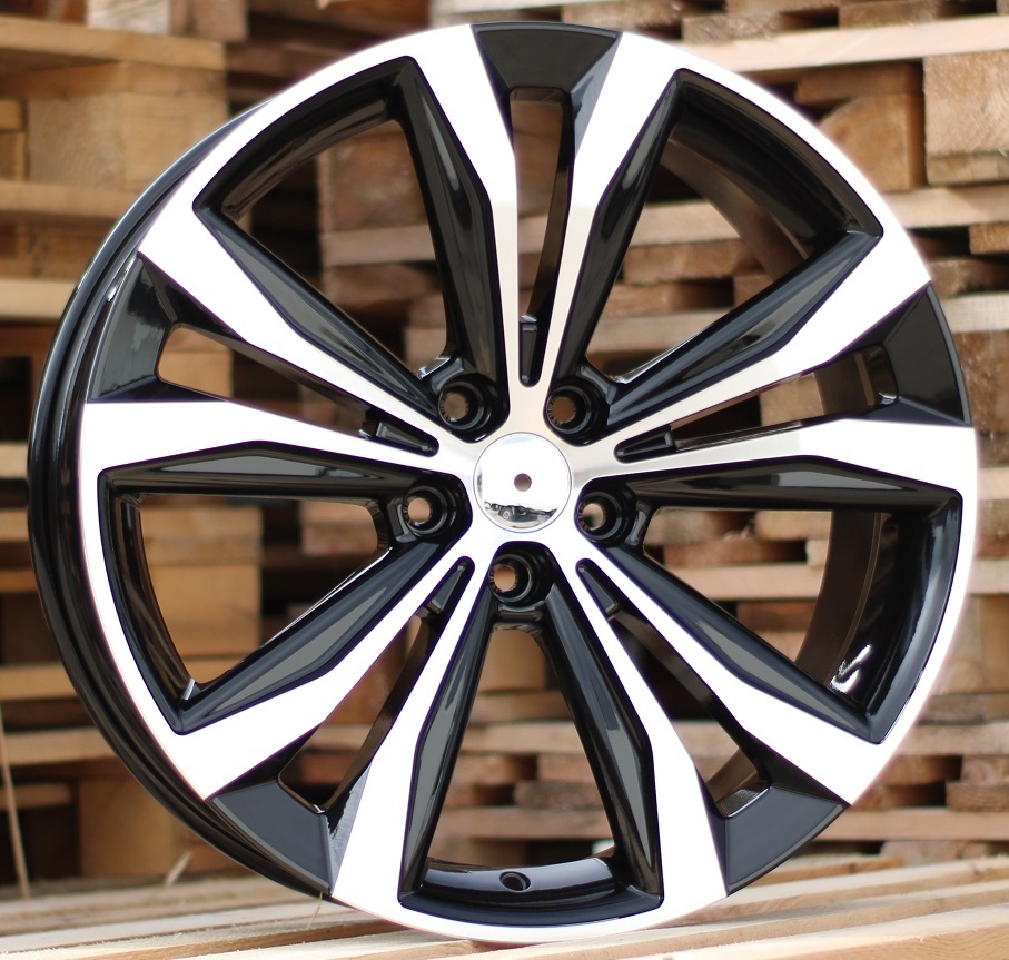 Diski R20 5x114.3 J8 ET30 RACINGLINE B1437 LEXUS Black Polished