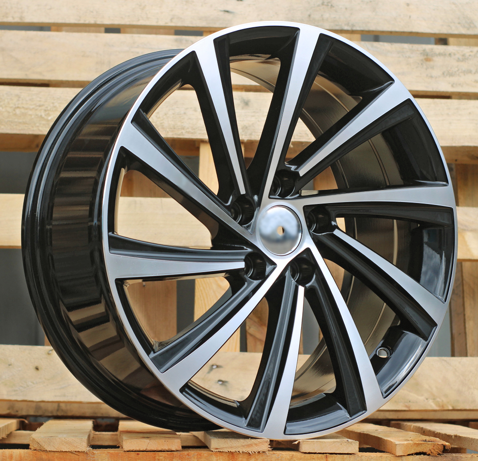 Diski R18 5x112 J8 ET45 RACINGLINE D2403 SKODA Black Polished