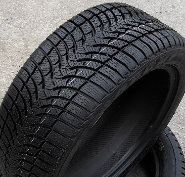 205/50R17 93H Ecoopony A4
