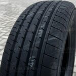 225/55R18 Yokohama Bluearth-XT AE61 98V RPB