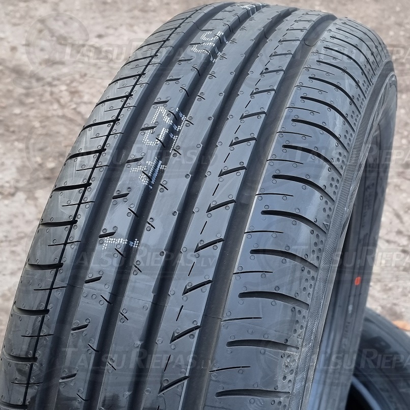 205/55R16 Yokohama Bluearth-GT AE51 91V