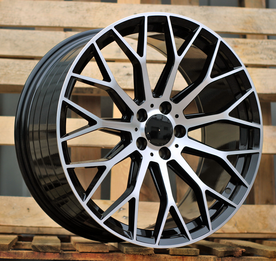 Diski R18 5x112 J8 ET35 RACINGLINE YS1180 MERCEDES Black Polished