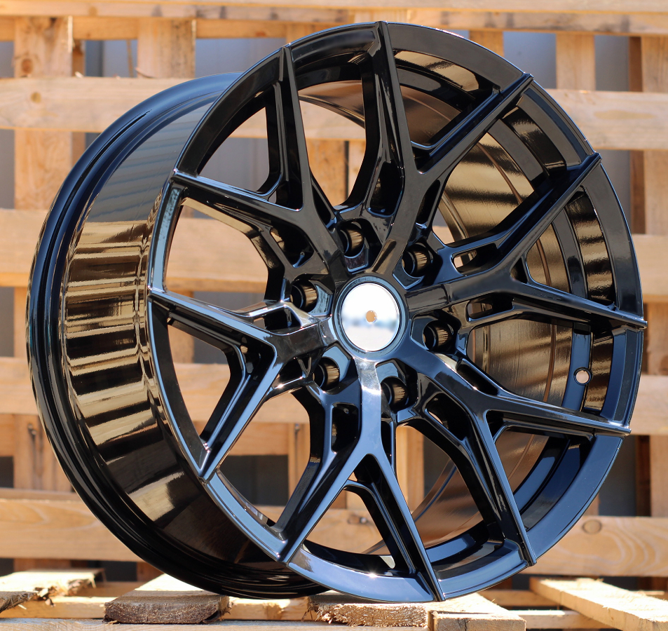 Diski R18 6x139.7 J9 ET20 RACINGLINE B1673 4X4 Black