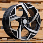 Diski R17 5×114.3 J7 ET43.5 RACINGLINE YF5700 KIA Black Polished