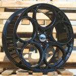 Diski R18 5×110 J8 ET33 RACINGLINE I5660 ALFA Black