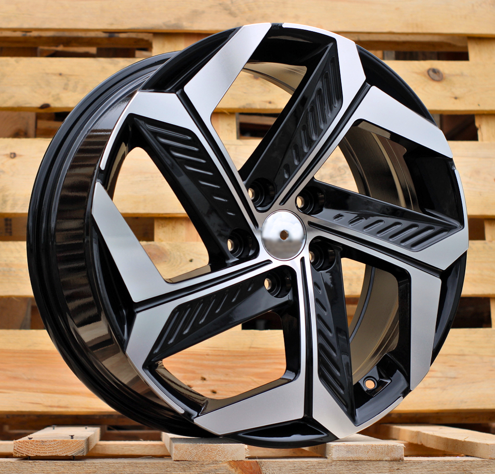 Diski R19 5x114.3 J7.5 ET51 RACINGLINE D1926 HYUNDAI Black Polished