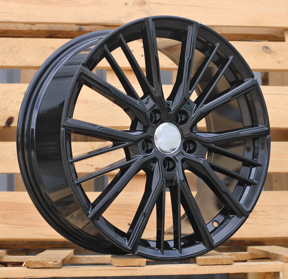 Diski R18 5x112 J8 ET50 RACINGLINE A5824 BMW Black
