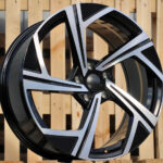 Diski R17 5×112 J7.5 ET45 RACINGLINE B5851 VW Black Polished