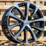 Diski R17 5×114.3 J7 ET40 RACINGLINE BY971 Black Polished