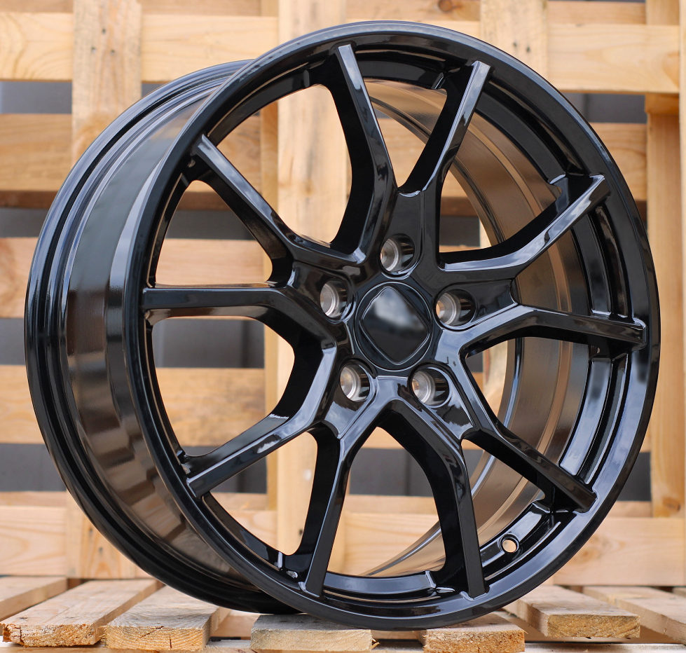 Diski R17 5x114.3 J7.5 ET45 RACINGLINE B1418 HONDA Black