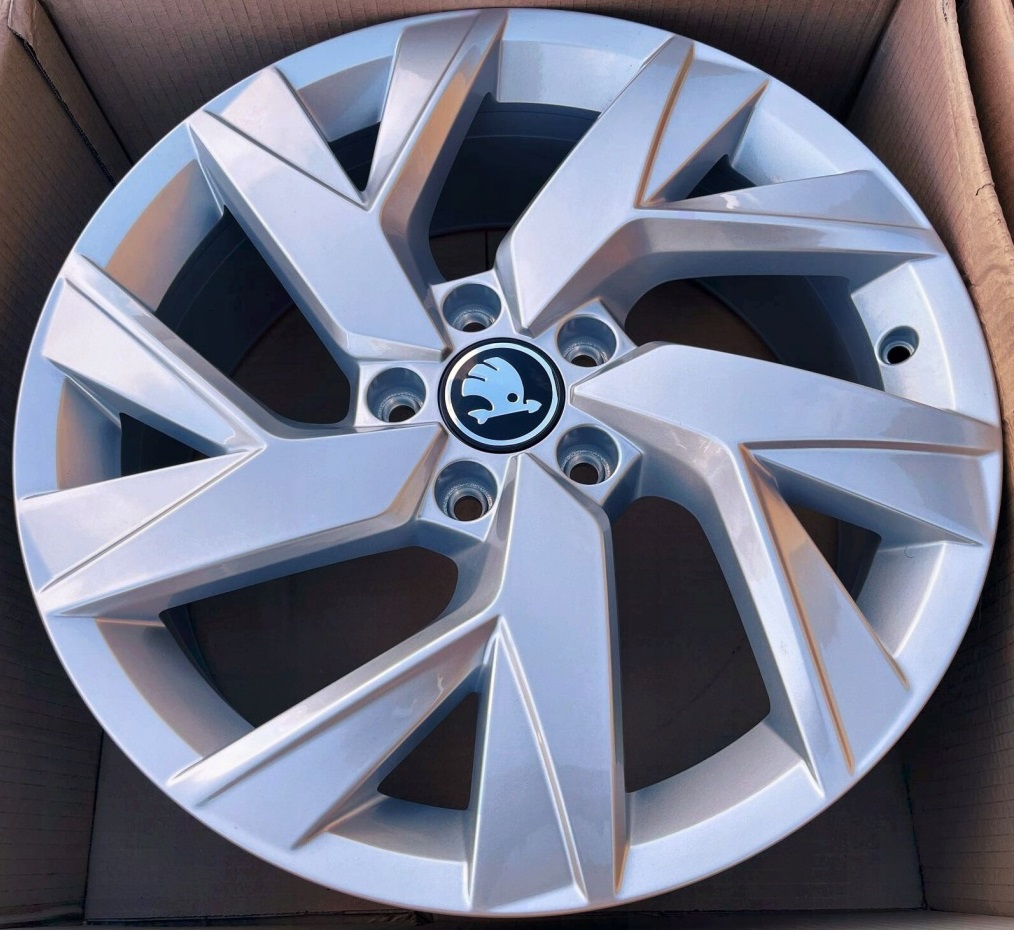 DISKI VW Skoda OEM R18 5×112 J7 ET43/57.1 5NN601025P