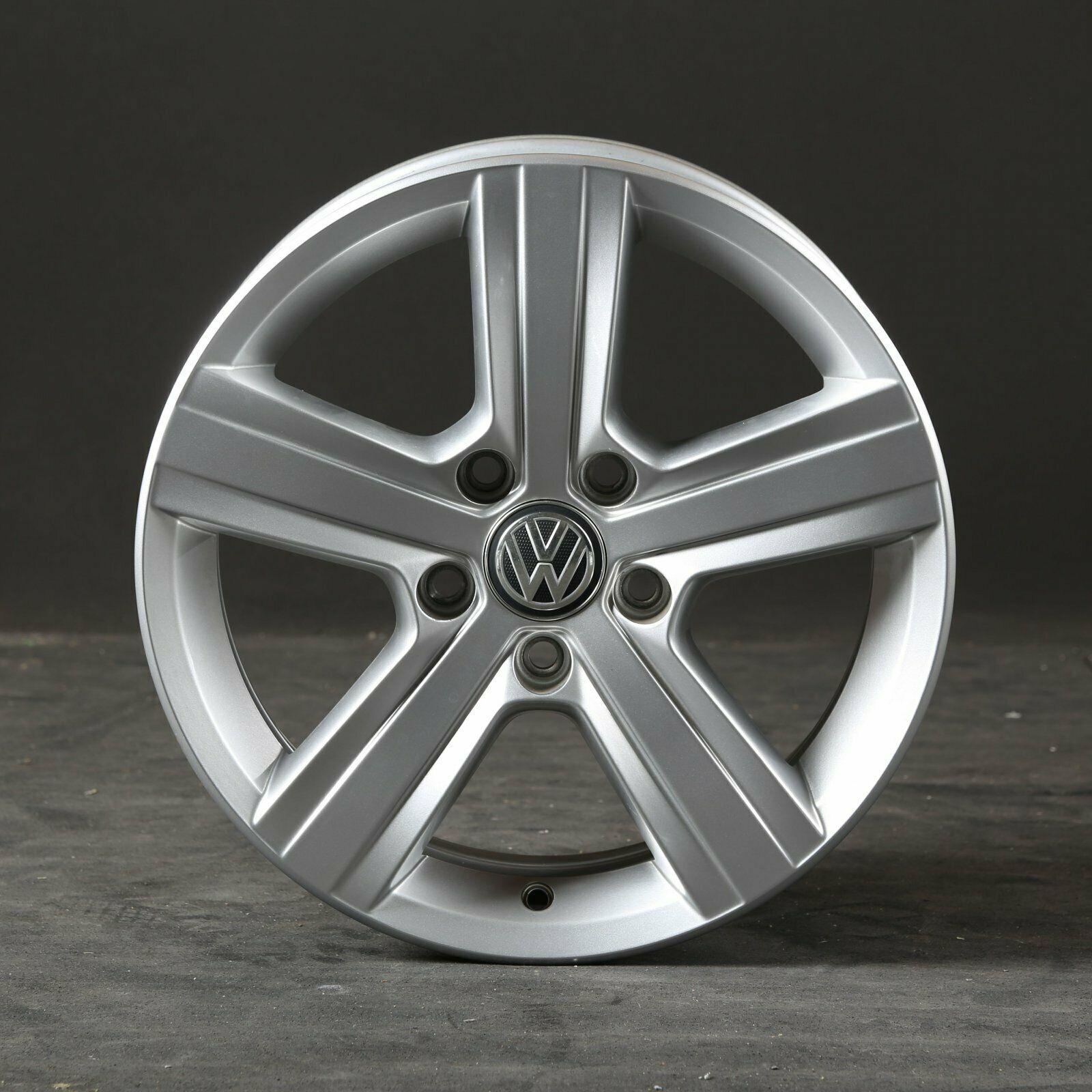 Diski R17 5x120 J7 ET55 OE Volkswagen 7H0601025H8Z8 Silver