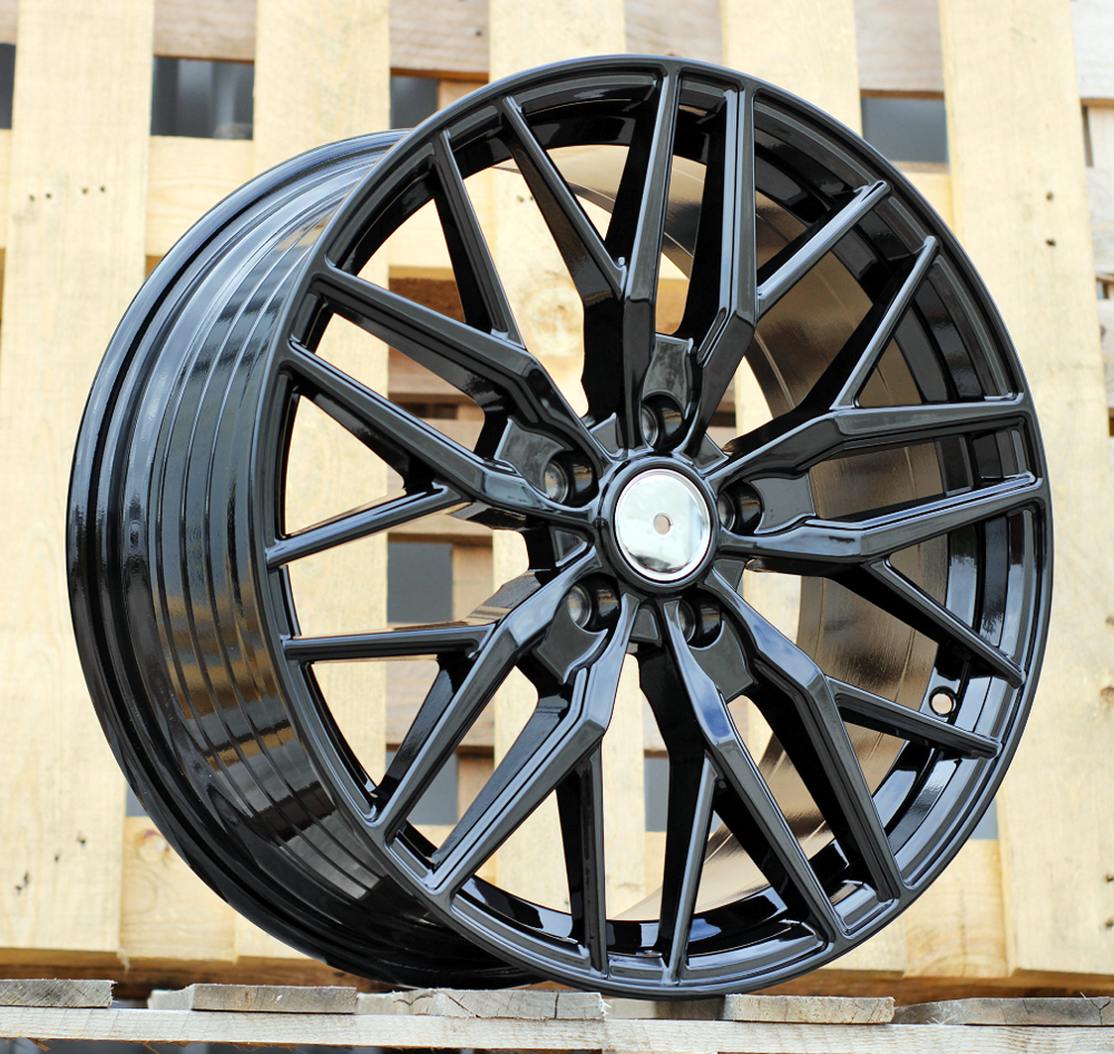 Diski R18 5x112 J8 ET52 RACINGLINE HF5230 MERCEDES Black (Hybrid Forged)