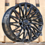 Diski R17 5×114.3 J7 ET43 RACINGLINE FBX048 TOYOTA Black (Hybrid Forged)
