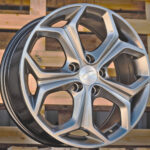 Diski R17 5×108 J7 ET50 RACINGLINE BK675 FORD Dark Shining