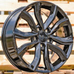Diski R17 5×114.3 J7.5 ET45 RACINGLINE B5827 HONDA Black