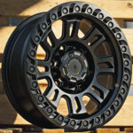 Diski R15 6×139.7 J8 ET RACINGLINE A8916 4X4 Black Half Matt