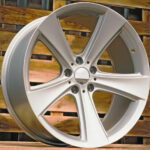 Diski R18 5×120 J8.5 ET20 RACINGLINE BK086 BMW Silver (Rear+Front)