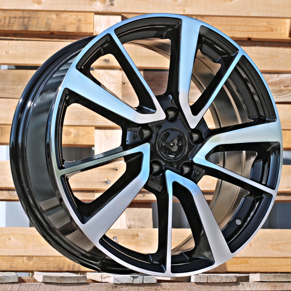 Diski R17 5x114.3 J7 ET40 RACINGLINE BY131 NISSAN Black Polished