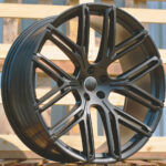 Diski R23 5×112 J10.5 ET18 RACINGLINE HF736 AUDI Black Half Matt (Hybrid Forged)