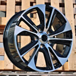 Diski R18 5×150 J8 ET45 RACINGLINE B1611 TOYOTA Black Polished (Hybrid Forged)