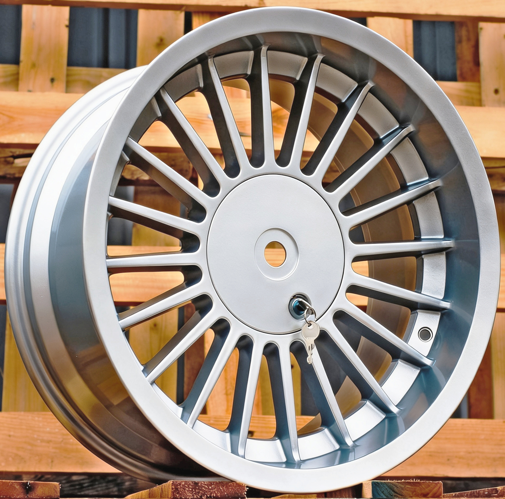 Diski R17 5x120 J10 ET15 RACINGLINE FBX257 BMW Silver (Rear+Front) (Hybrid Forged)