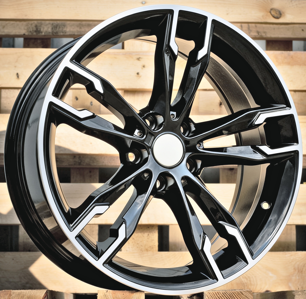 Diski R18 5x120 J8 ET30 RACINGLINE B1257 BMW Black Polished