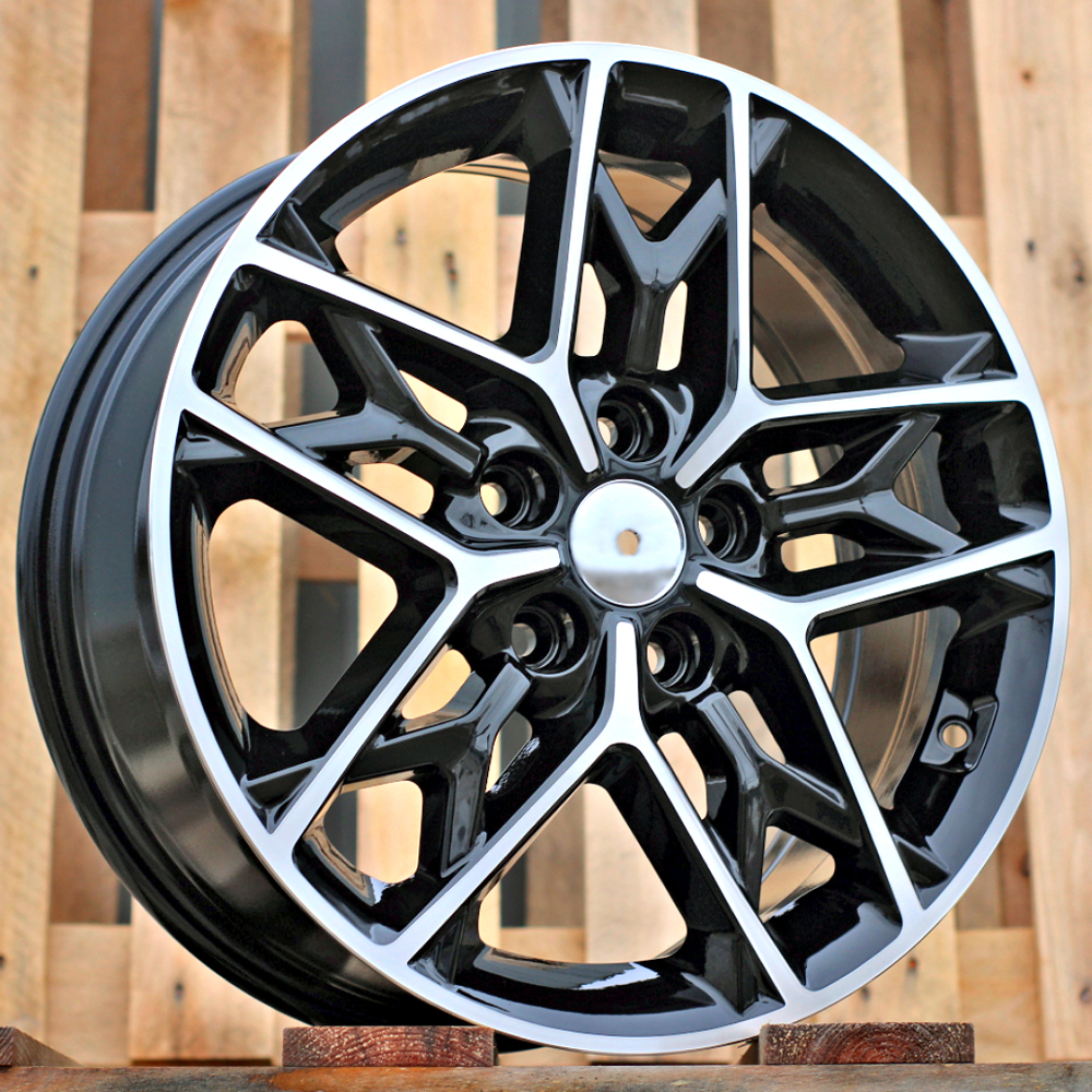 Diski R17 5x114.3 J7 ET48 RACINGLINE B5567 KIA Black Polished